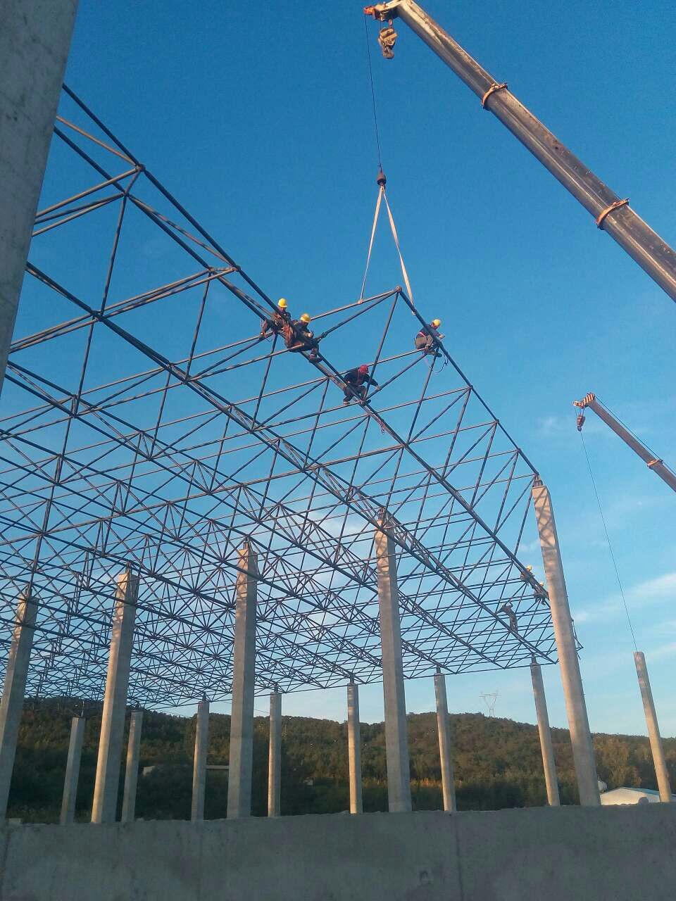 茂名物流园网架